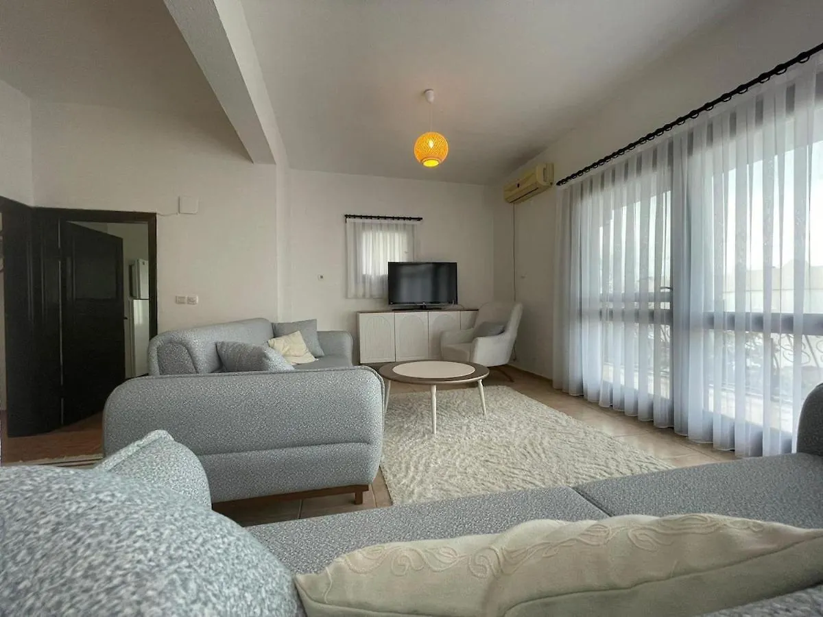 Spacious Apartment Turgutreis 0*,